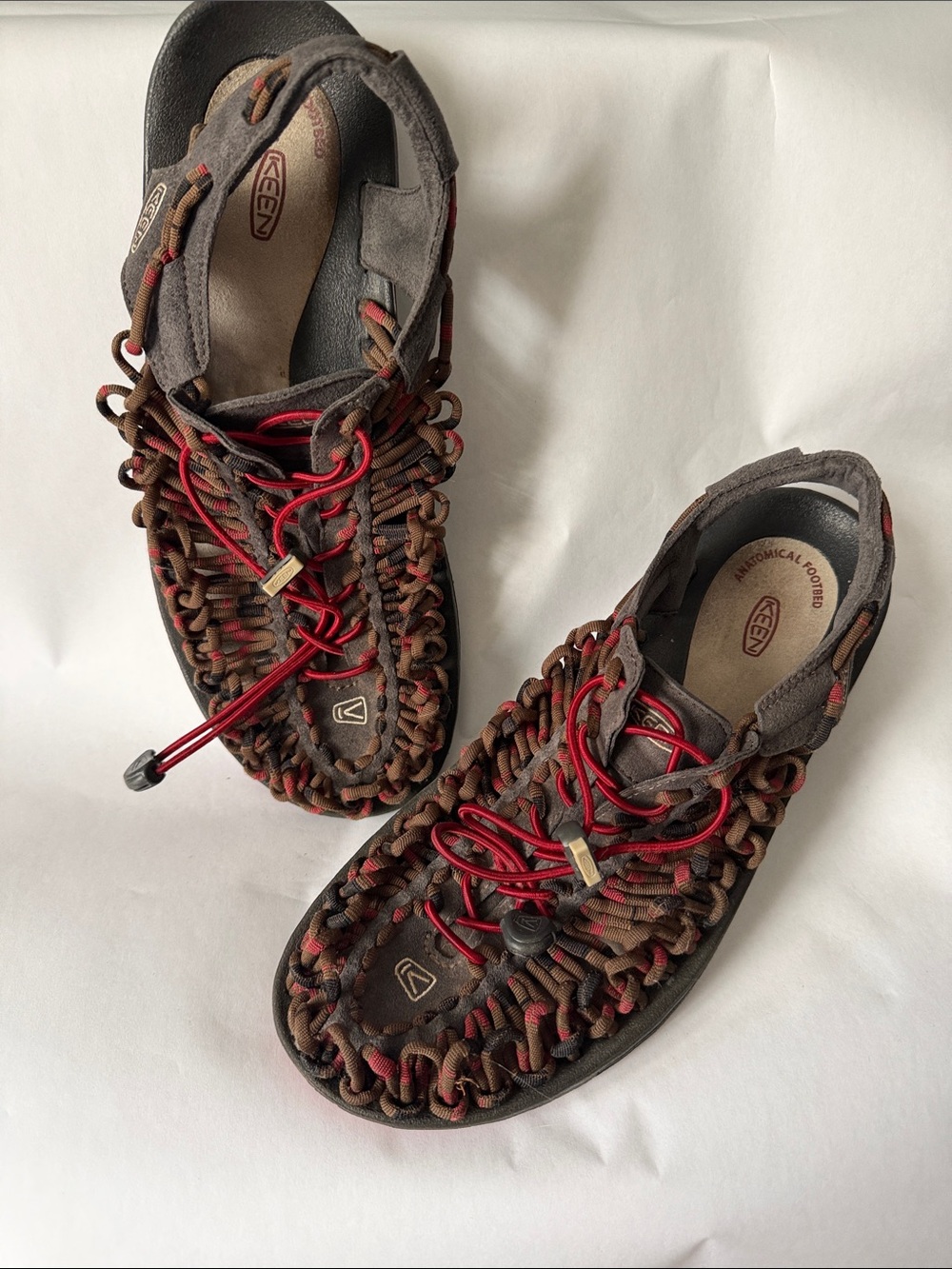 Keen Men's Brown and Red UNEEK Cord Sandals